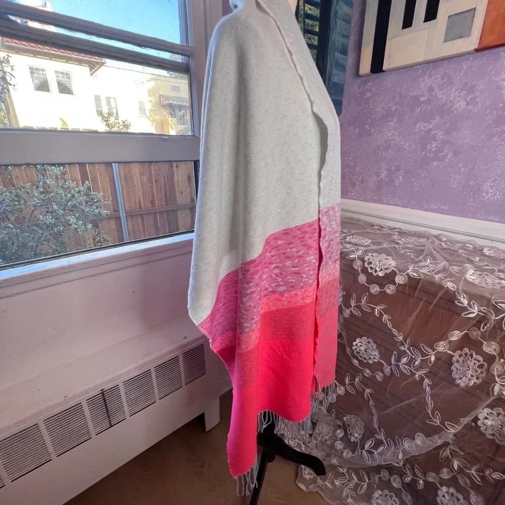 GAP Pink and Baby Blue Patterned Scarf 100% acetate